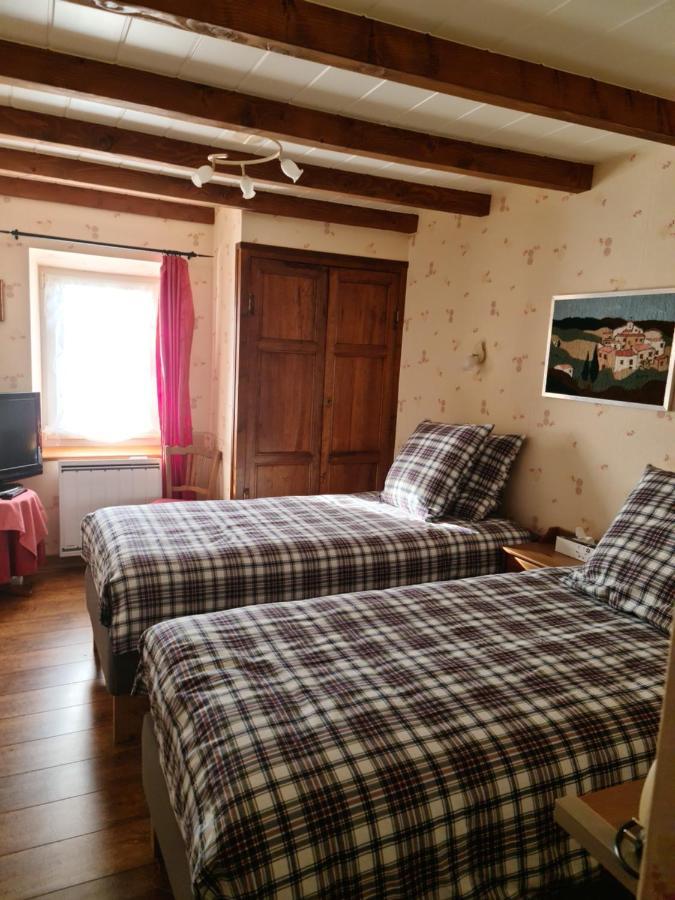 Saint-Flour  Chez Tiane Puy De Dome Bed & Breakfast エクステリア 写真